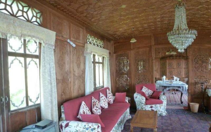 Claremont Houseboats, Srinagar 5